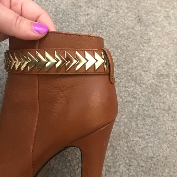 Tan booties - Picture 5 of 6